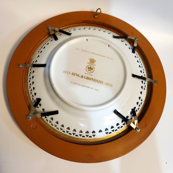 Limited Edition 1978 Bing & Grondahl Seagull Anniversary Plate with Lattice Work - Picture 3 of 4